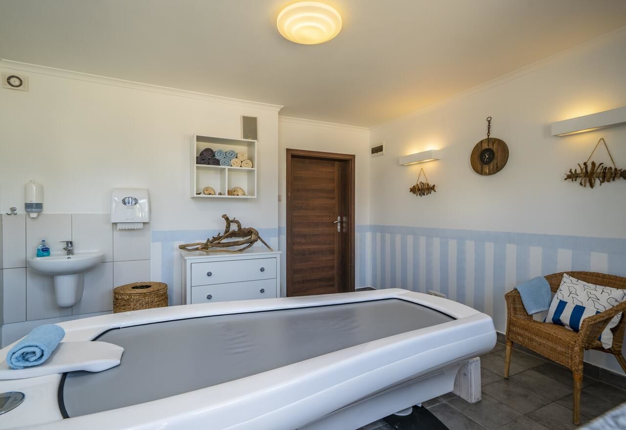 Курортные отели Maximus Spa Дзивнувек-7